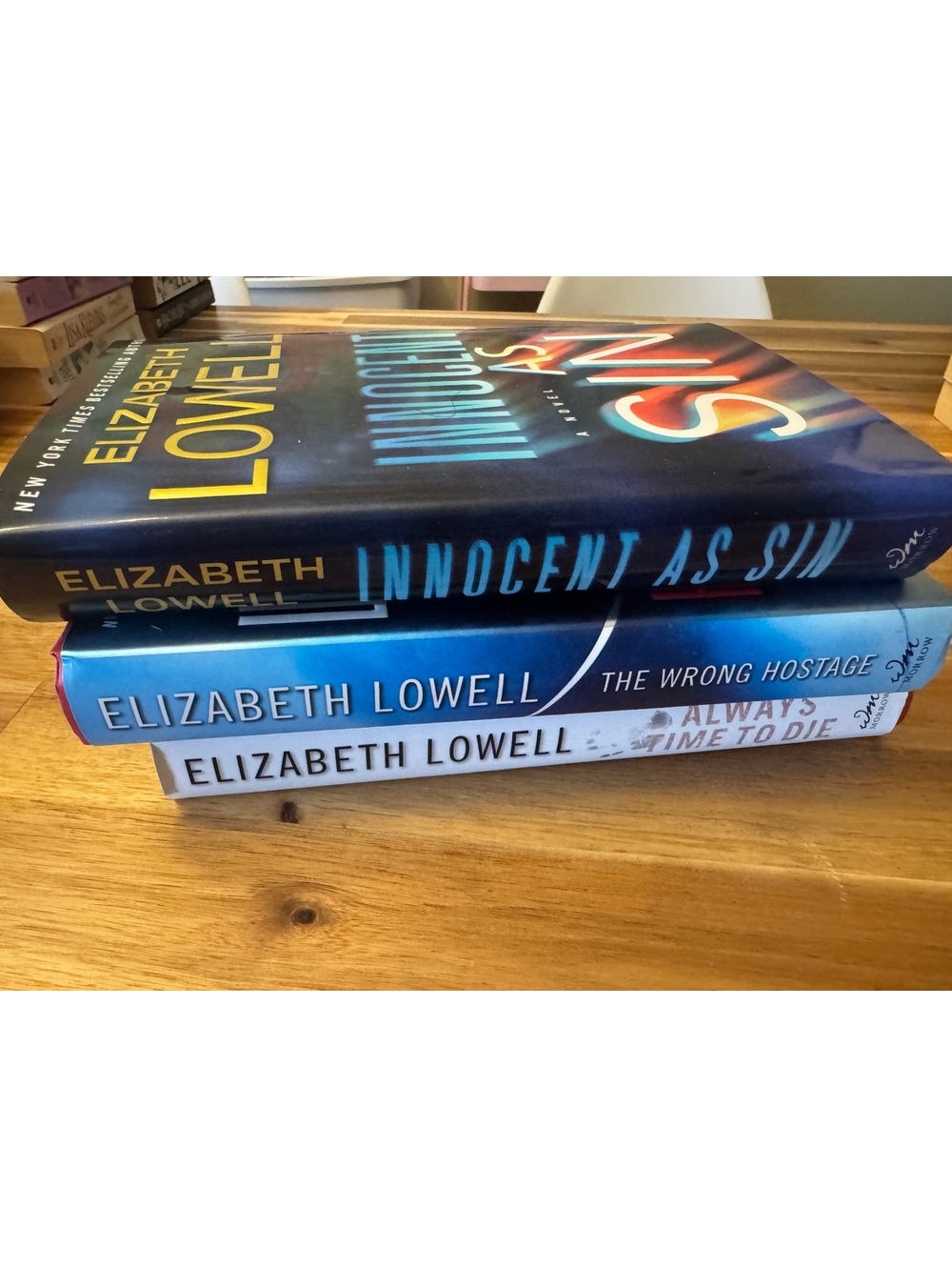 Elizabeth Lowell Romantic Suspense Hardcover Book Lot of 3 |
